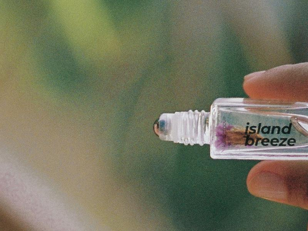 Perfume Oil Roller Organic & Natural (Island Breeze)